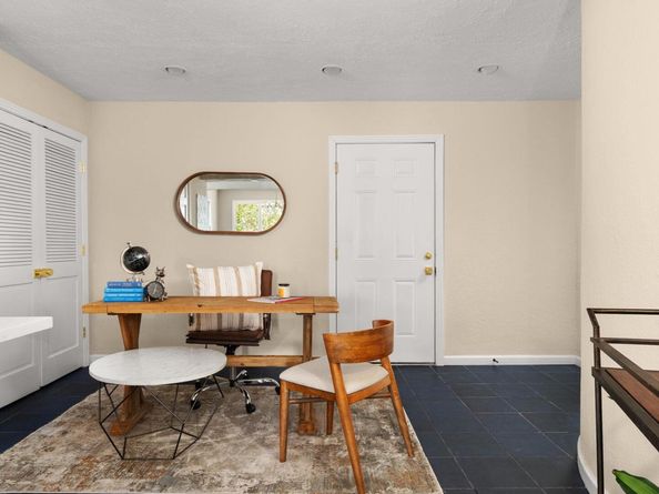 5807 Woodview Ave, Austin TX 78756