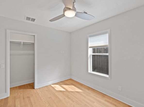 2300 S 3rd ST, Austin TX 78704