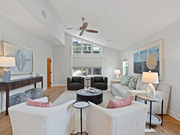 2300 S 3rd ST, Austin TX 78704