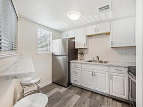 2500 Burleson RD 200, Austin TX 78741