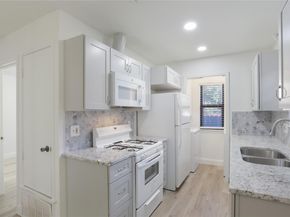 101 Clearday DR 104, Austin TX 78745