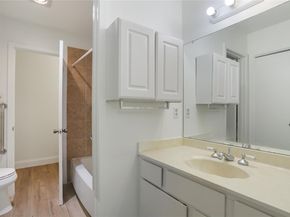 101 Clearday DR 104, Austin TX 78745