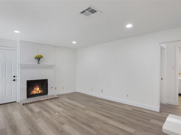 101 Clearday DR 104, Austin TX 78745