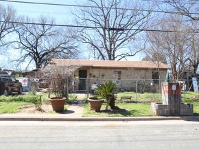 110 Hergotz LN, Austin TX 78742