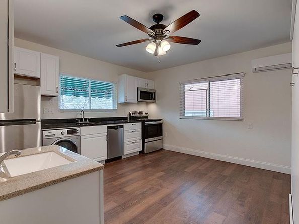 306 E 30th ST 3, Austin TX 78705
