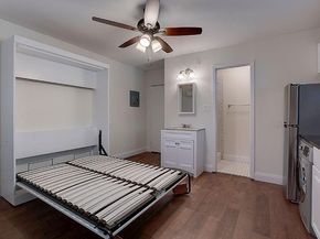 306 E 30th ST 3, Austin TX 78705