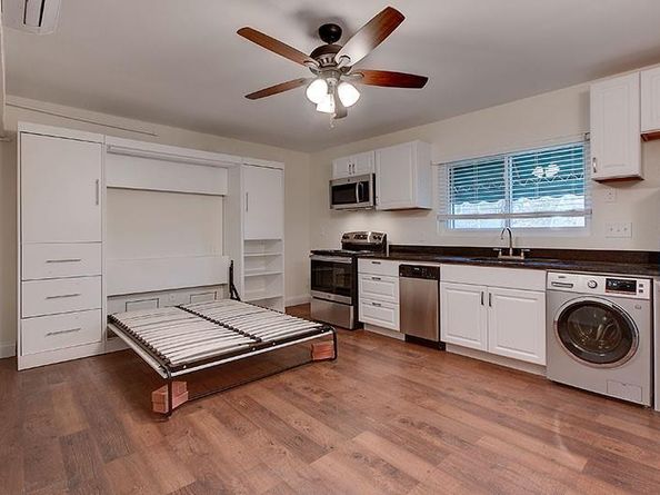 306 E 30th ST 3, Austin TX 78705