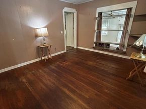 5702 Duval ST, Austin TX 78752