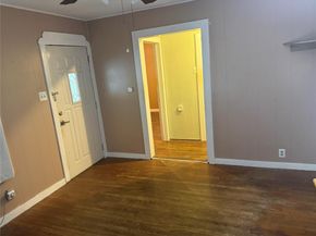 5702 Duval ST, Austin TX 78752