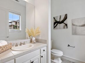 2 Dovedale CV, The Hills TX 78738