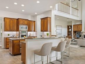 2 Dovedale CV, The Hills TX 78738