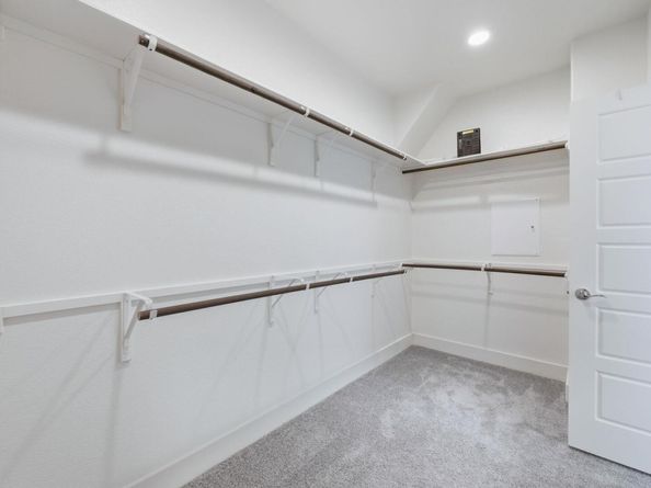 5017 Globe Mallow DR, Austin TX 78739