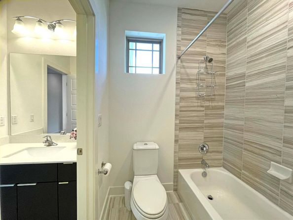 5017 Globe Mallow DR, Austin TX 78739