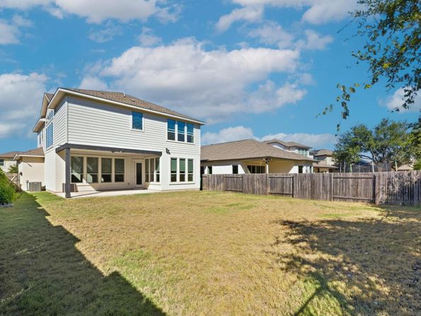 5017 Globe Mallow DR, Austin TX 78739