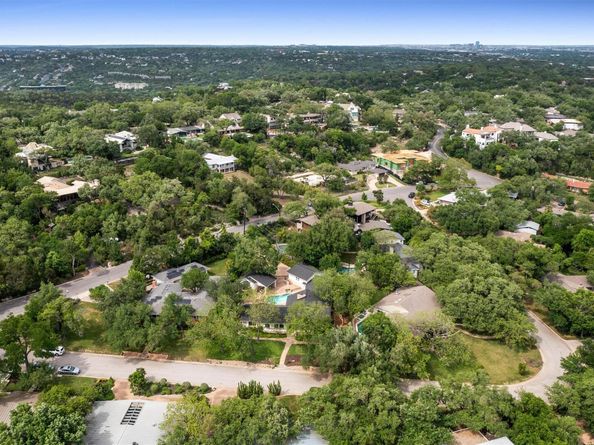 4602 Laurel Canyon DR, Austin TX 78731