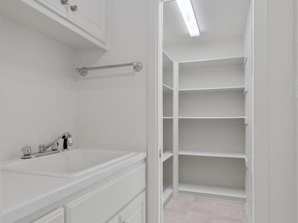 4602 Laurel Canyon DR, Austin TX 78731