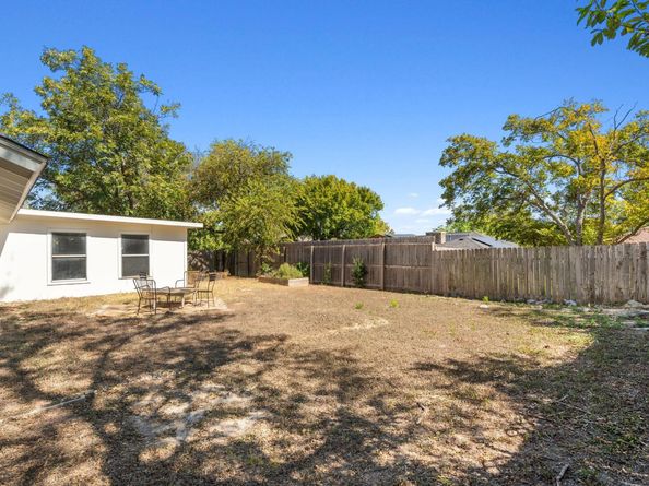7503 Berkman DR, Austin TX 78752