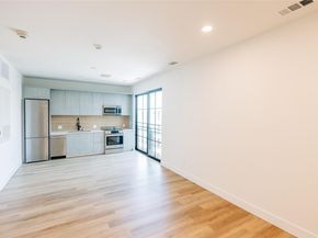 4315 S Congress Ave 406, Austin TX 78745