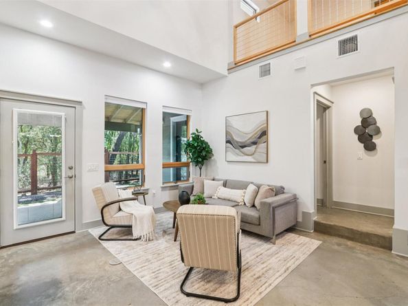 3109 Sacbe CV, Austin TX 78745