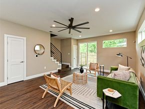 1202 Cometa ST B, Austin TX 78721