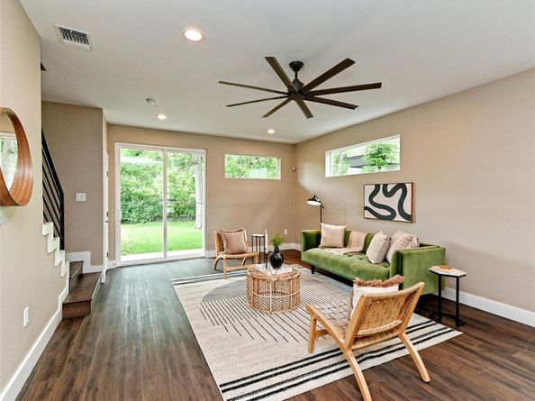 1202 Cometa ST B, Austin TX 78721