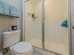 205 Standing Oak DR, Georgetown TX 78633