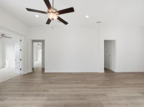 17113 Astral LN, Manor TX 78653