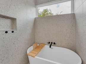 506 South Park DR 1, Austin TX 78704