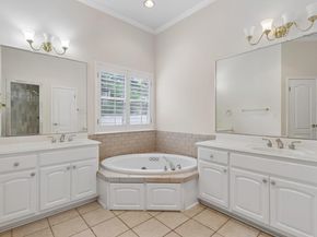 115 Tallstar DR, Lakeway TX 78734