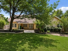 115 Tallstar DR, Lakeway TX 78734