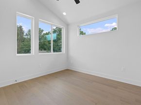 5511 William Holland Ave 2, Austin TX 78756