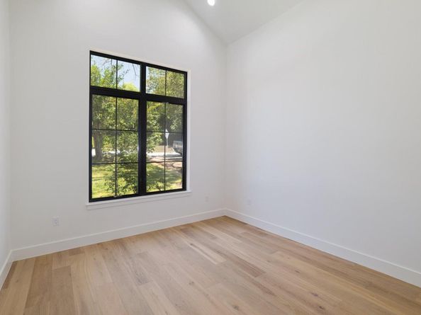 2411 McCall RD, Austin TX 78703