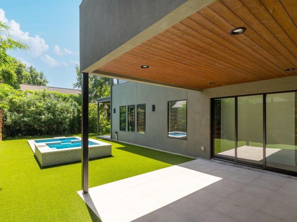 2411 McCall RD, Austin TX 78703