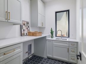 2411 McCall RD, Austin TX 78703
