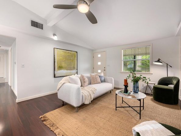 1716 W Saint Johns Ave, Austin TX 78757