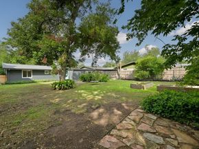 1716 W Saint Johns Ave, Austin TX 78757
