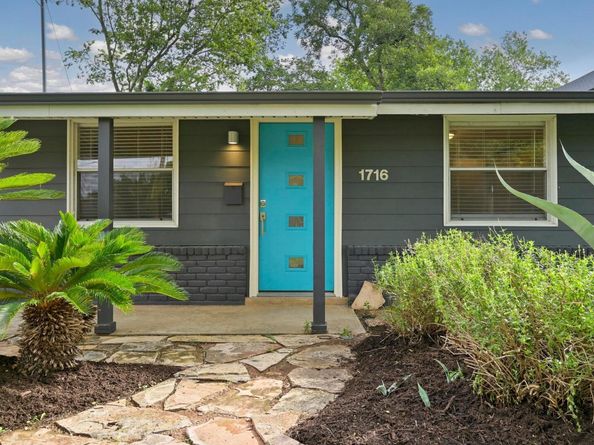 1716 W Saint Johns Ave, Austin TX 78757