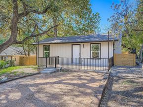 10710 Crestview DR, Jonestown TX 78645