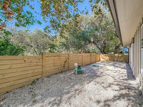 10710 Crestview DR, Jonestown TX 78645