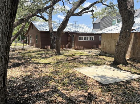 2503 S 4th ST, Austin TX 78704