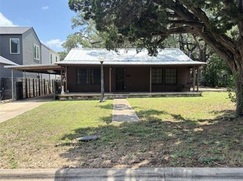 2503 S 4th ST