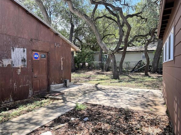 2503 S 4th ST, Austin TX 78704