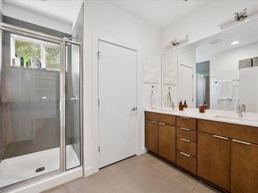 5615 1st ST 1, Austin TX 78745