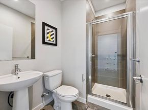 5615 1st ST 1, Austin TX 78745