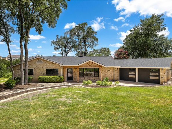 1014 Country Club RD, Georgetown TX 78628