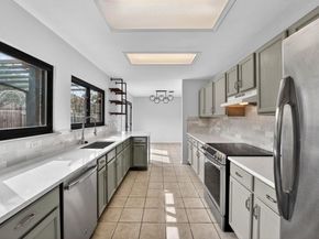 8409 Nairn DR, Austin TX 78749