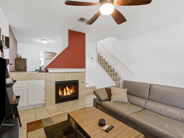 11901 Swearingen DR 24, Austin TX 78758