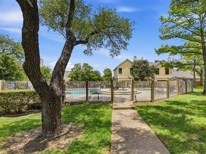 11901 Swearingen DR 24, Austin TX 78758
