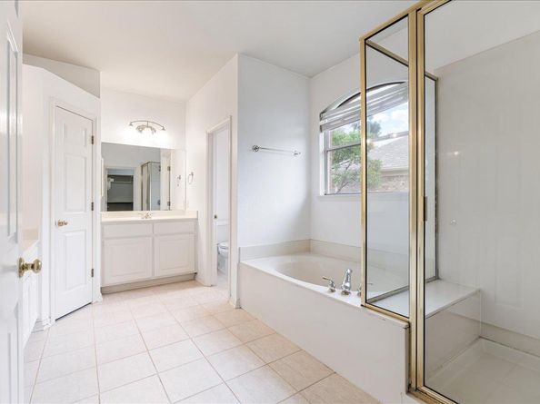 1253 Fall Creek LOOP, Cedar Park TX 78613