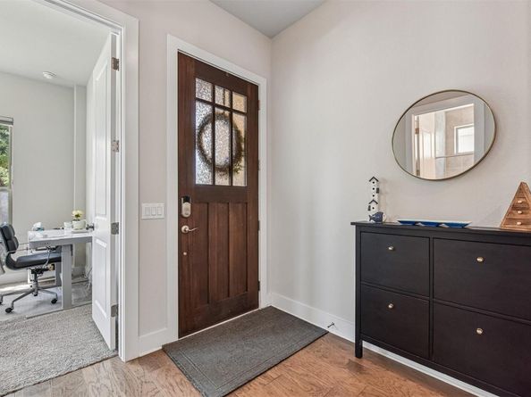 240 Diamondback DR, Georgetown TX 78628